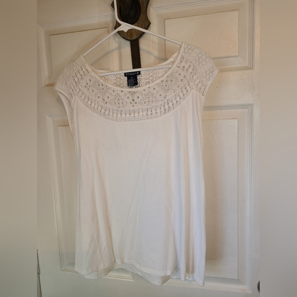 (1073) Architect Petite Woman's Sleeveless Blouse, Size: XLP Color: White - Picture 2 of 12